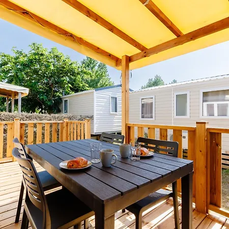 Bel Air Village La Baie Camping *