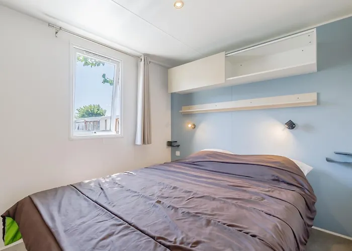 Bel Air Village La Baie Camping