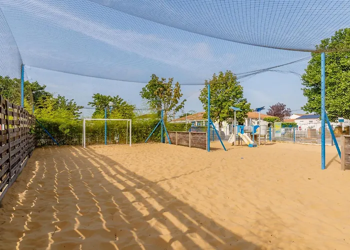 Bel Air Village La Baie