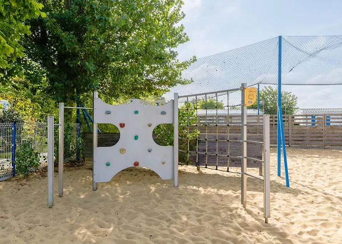 Bel Air Village La Baie *